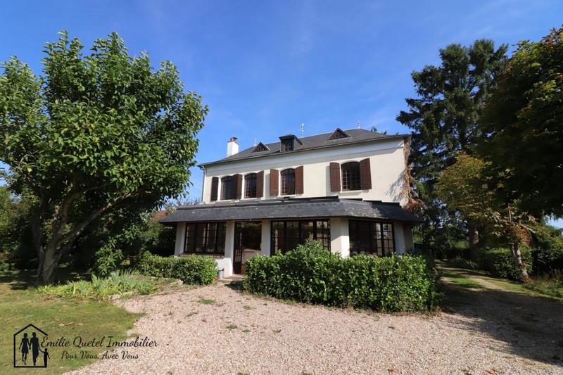 Maison - 170 m² - 7 pièces