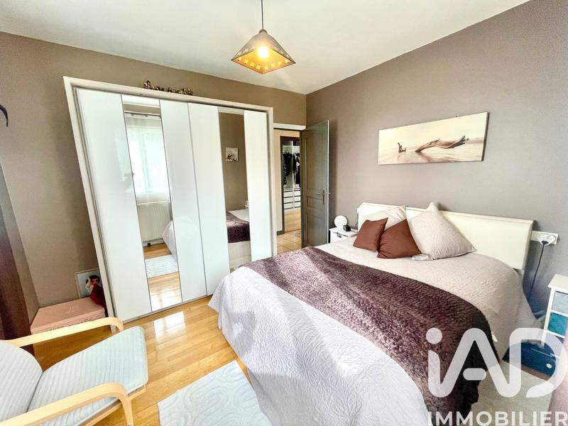 Maison - 127 m² - 5 pièces