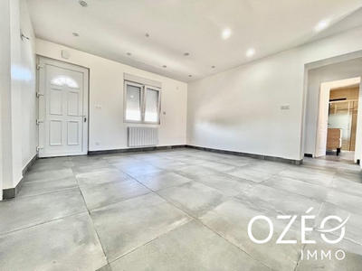 Maison - 80 m² - 4 pièces
