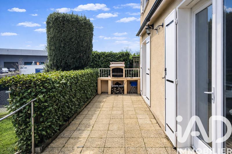 Maison - 104 m² - 5 pièces