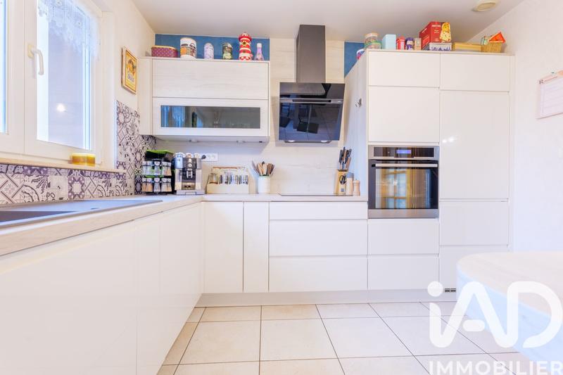 Maison - 117 m² - 5 pièces