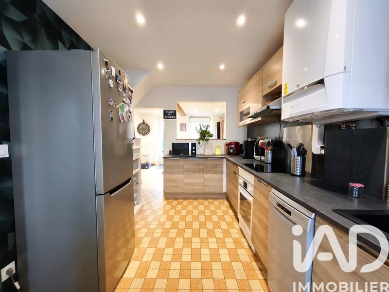 Maison - 104 m² - 5 pièces