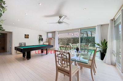 Appartement - 143 m² - 4 pièces