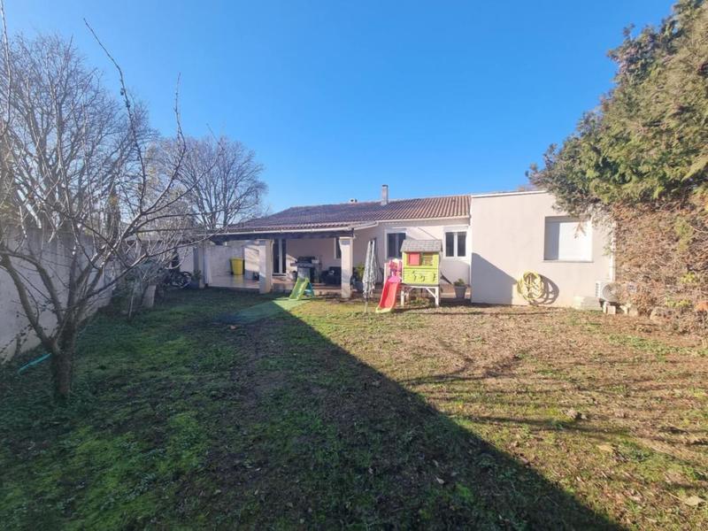 Maison - 92 m² - 5 pièces