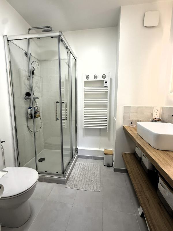 Appartement - 122 m² - 6 pièces