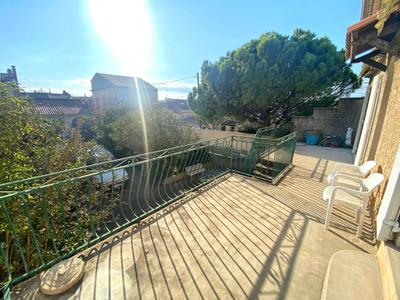 Maison - 144 m² - 7 pièces