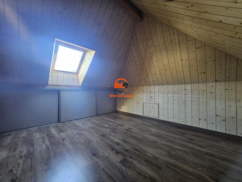 Appartement - 92 m² - 4 pièces