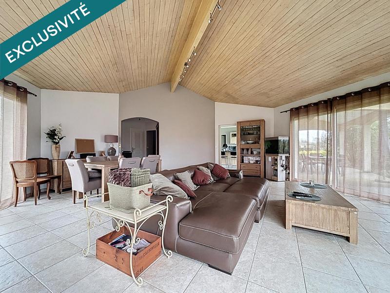 Maison - 136 m² - 7 pièces