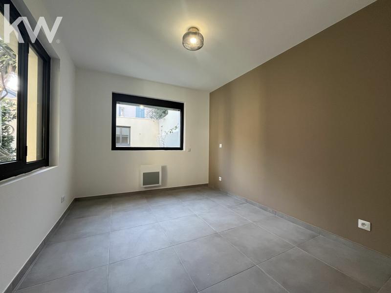 Immeuble mixte - 94 m² - 3 pièces