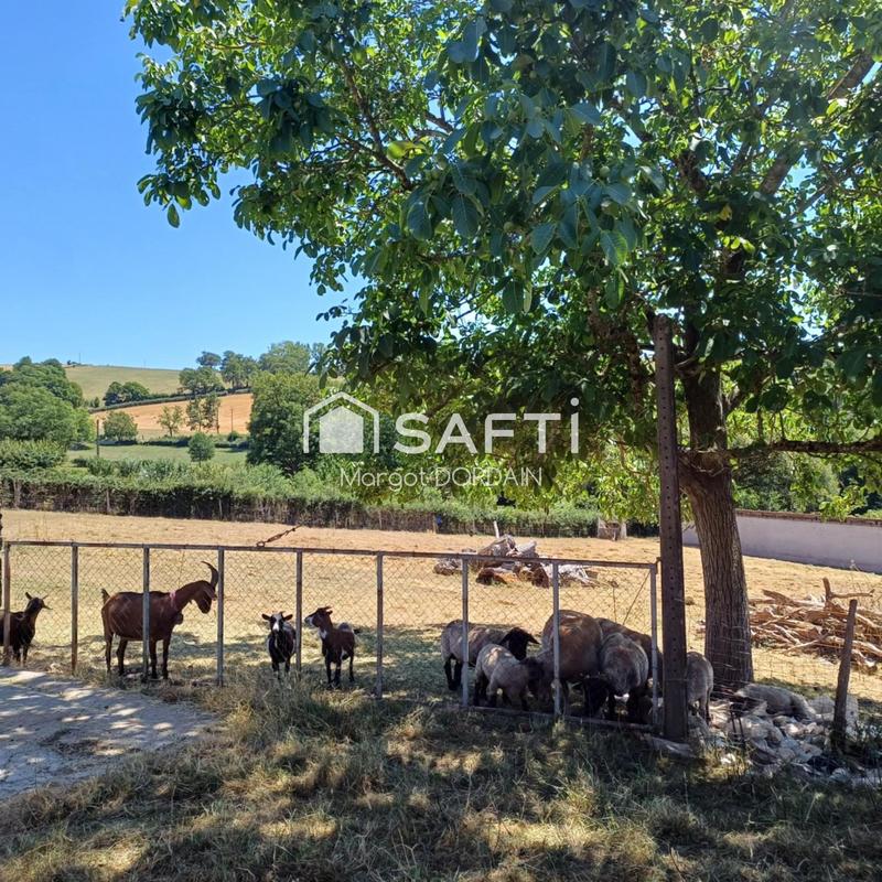 Maison - 100 m² - 6 pièces