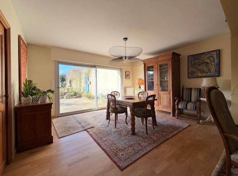 Maison - 190 m² - 7 pièces