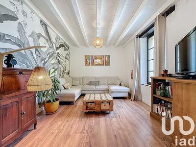 Maison - 157 m² - 9 pièces