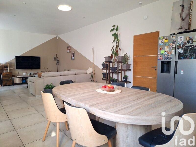 Maison - 77 m² - 3 pièces