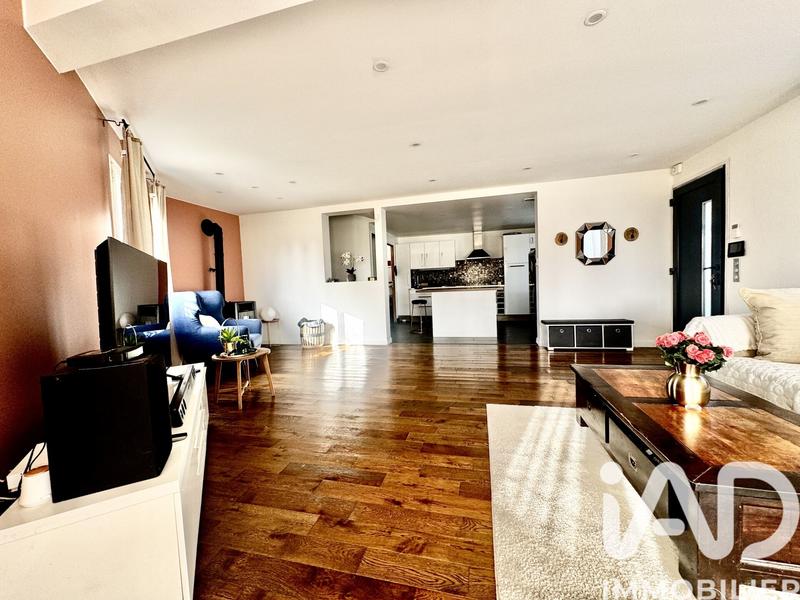 Maison - 163 m² - 7 pièces