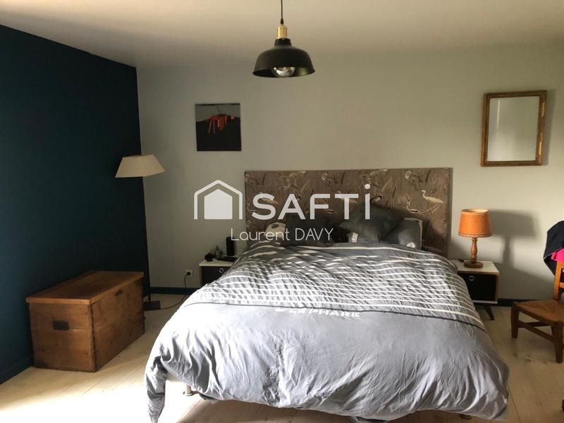 Maison - 99 m² - 5 pièces