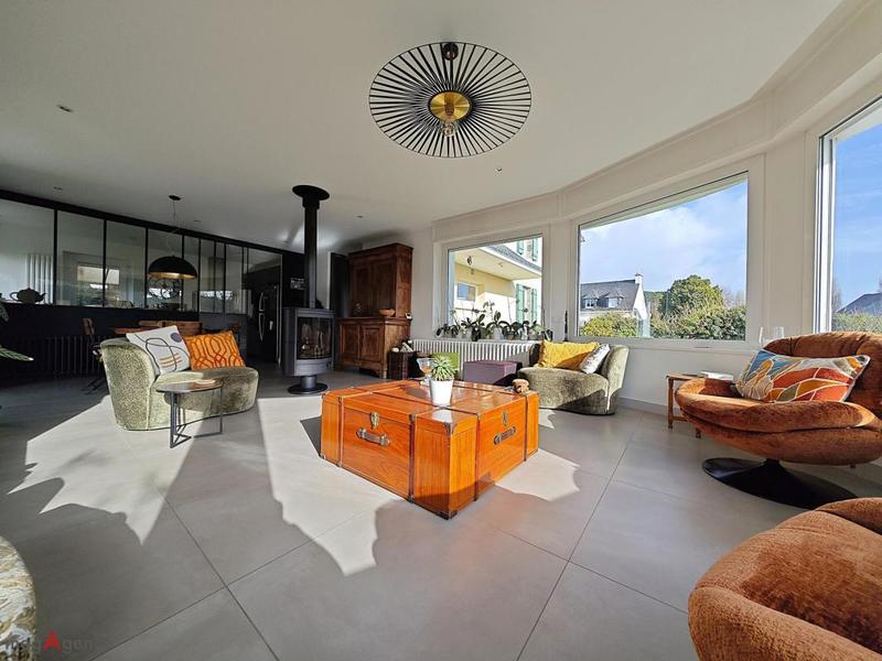 Maison - 170 m² - 7 pièces