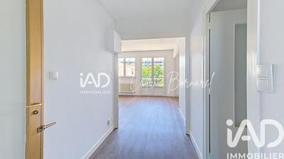 Appartement - 87 m² - 4 pièces