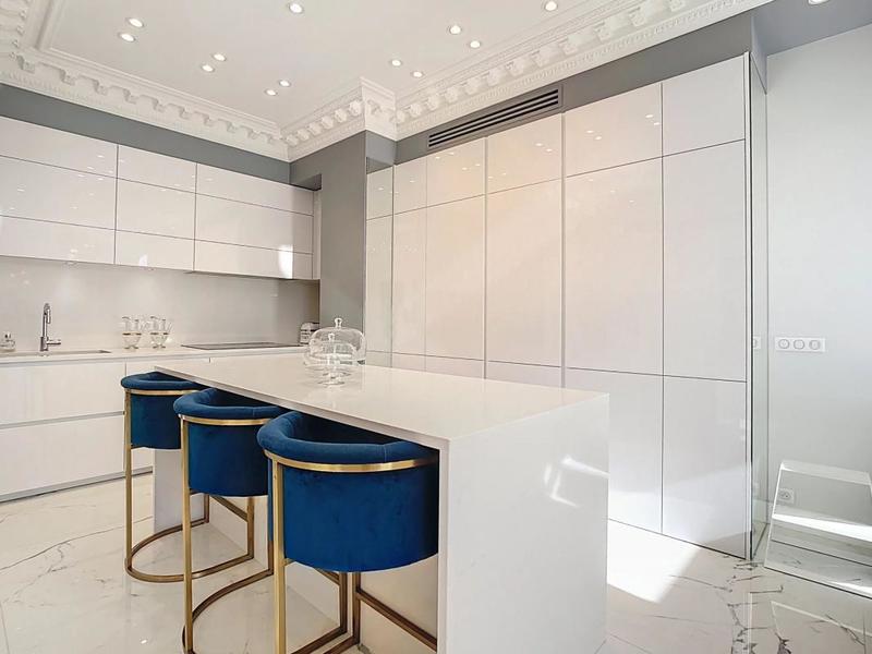 Appartement - 121 m² - 4 pièces