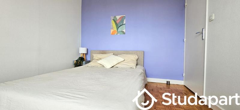 Chambre - 10 m² - 1 pièce