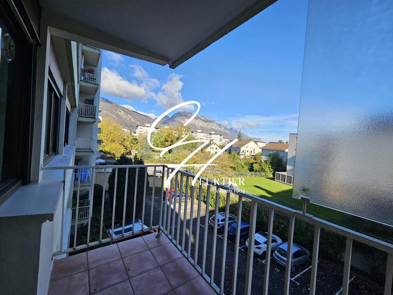 Appartement - 112 m² - 4 pièces