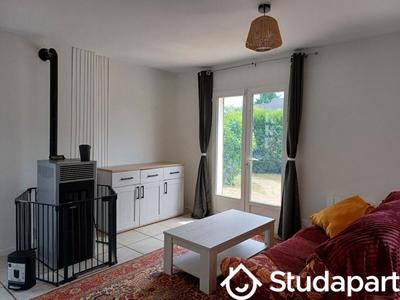 Chambre - 14 m² - 1 pièce