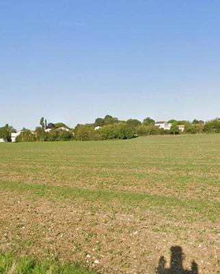 Terrain constructible - 300 m²
