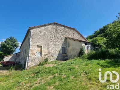 Ferme - 300 m² - 2 pièces