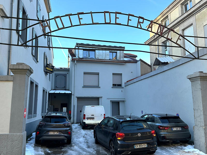 Appartement - 60 m² - 2 pièces