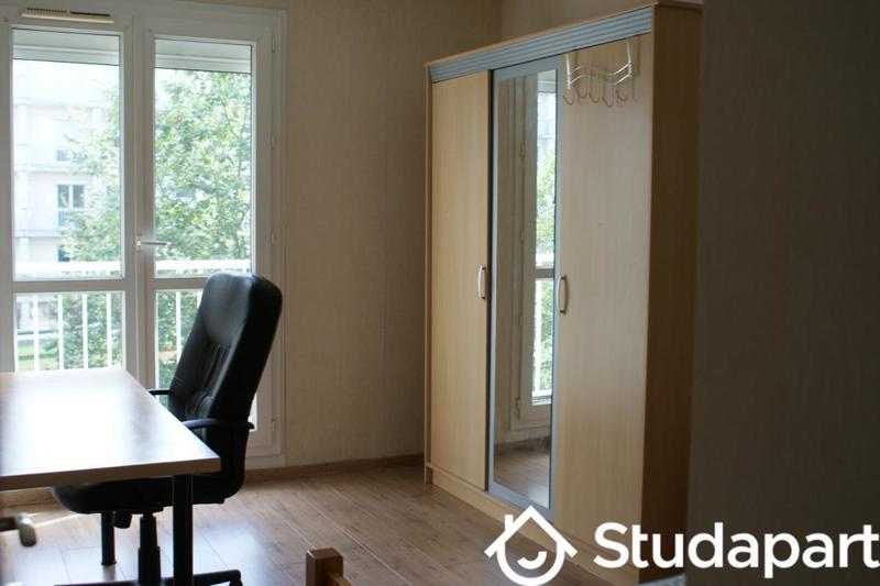 Chambre - 10 m² - 1 pièce