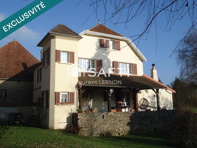 Maison de maîtres - 253 m² - 8 pièces