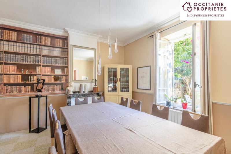 Maison de village - 315 m² - 12 pièces