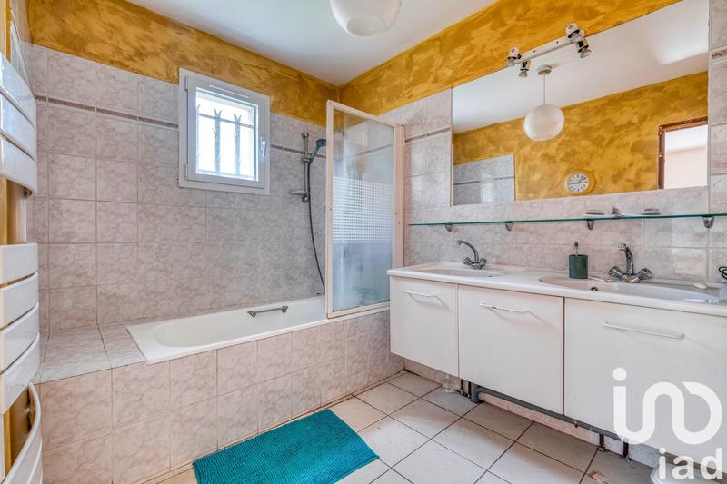 Maison - 163 m² - 6 pièces