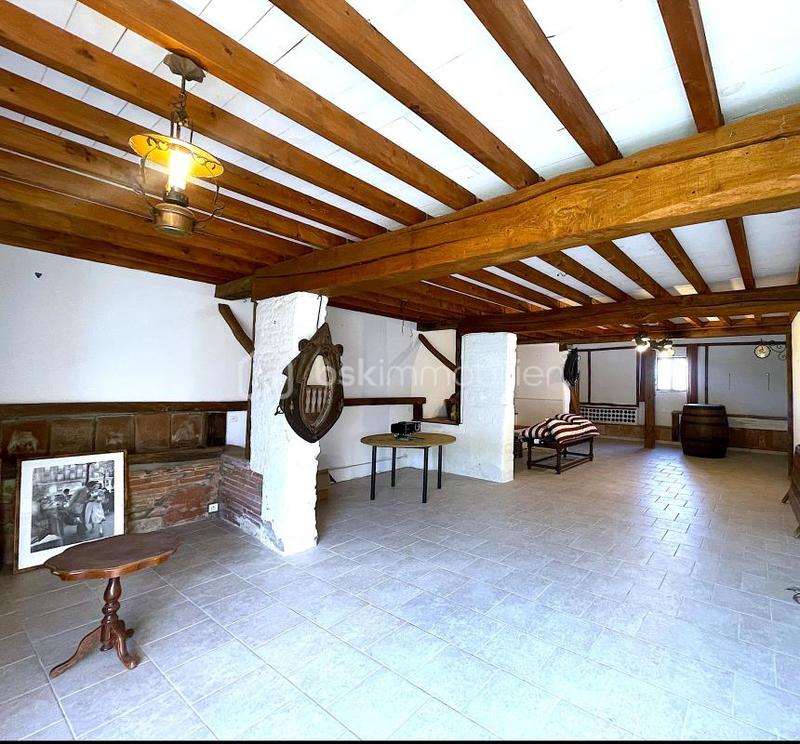 Corps de ferme - 334 m² - 6 pièces