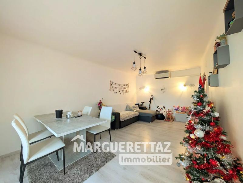 Maison jumelée - 100 m² - 4 pièces