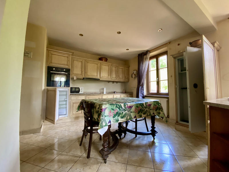 Maison - 500 m² - 13 pièces