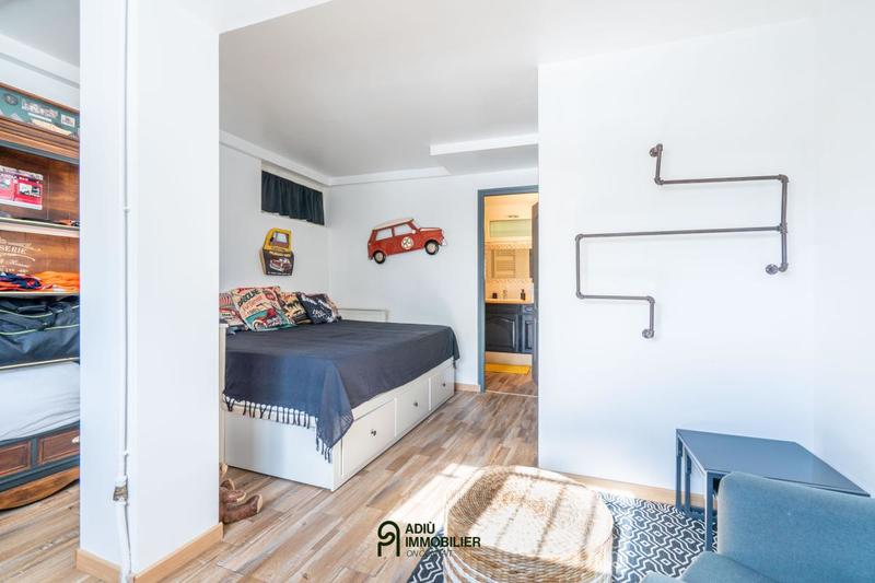 Villa - 185 m² - 6 pièces