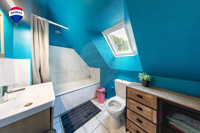 Maison - 100 m² - 6 pièces