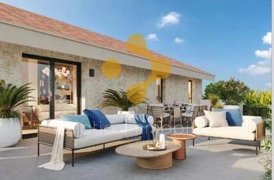 Appartement - 91 m² - 4 pièces