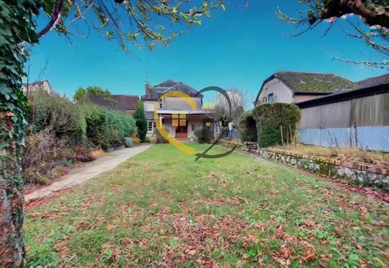 Maison - 268 m² - 11 pièces