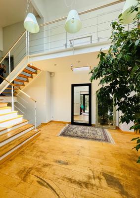 Maison - 210 m² - 7 pièces