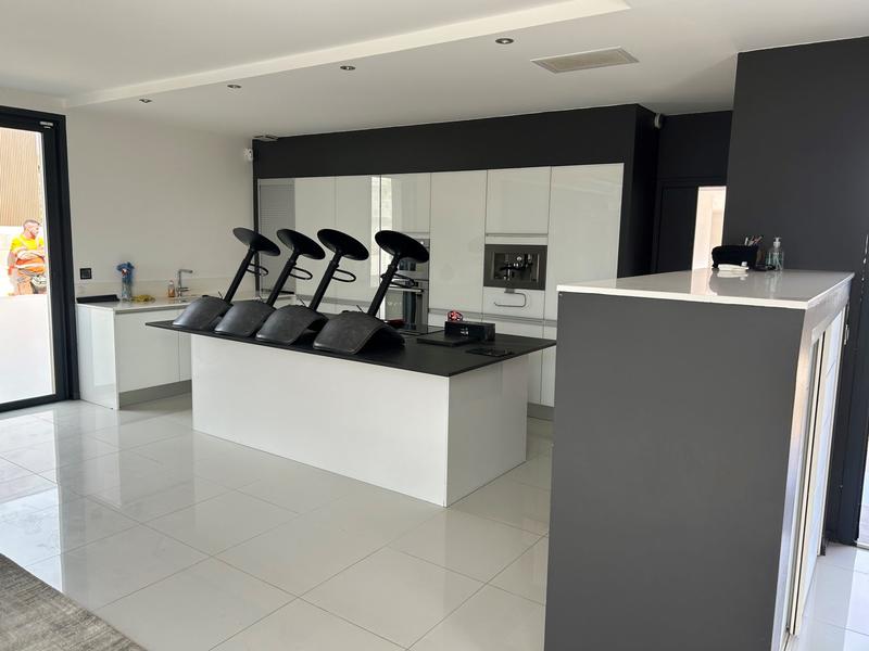 Maison - 200 m² - 5 pièces