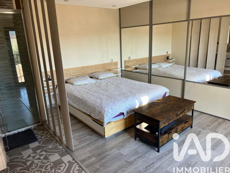 Maison - 188 m² - 8 pièces