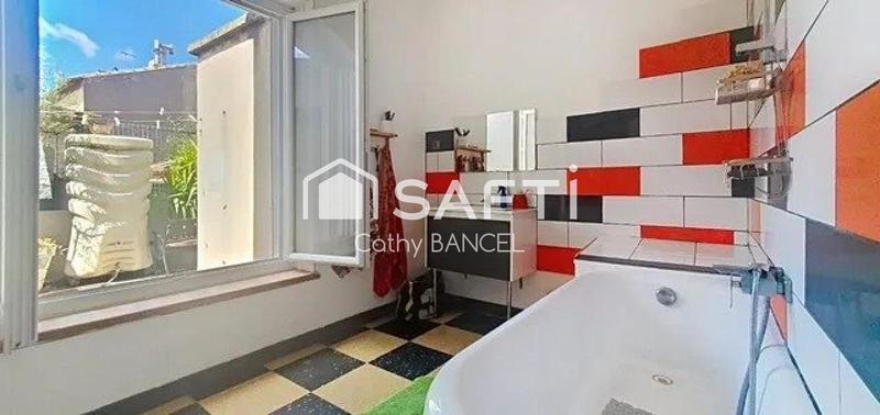 Appartement - 216 m² - 7 pièces