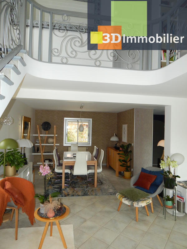 Maison - 147 m² - 8 pièces