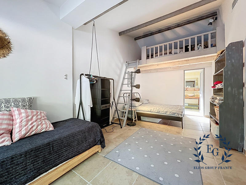 Maison - 136 m² - 6 pièces