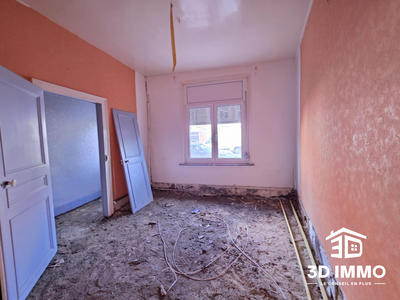 Maison - 84 m² - 6 pièces