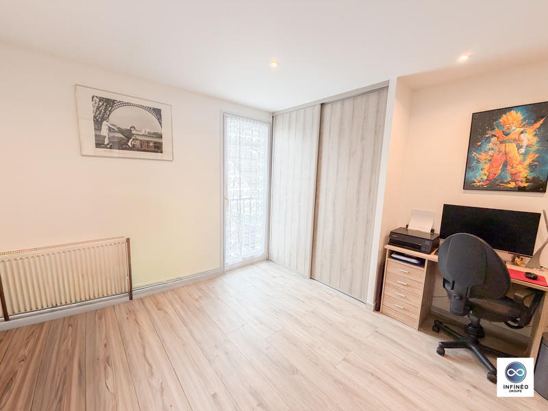 Maison - 107 m² - 6 pièces