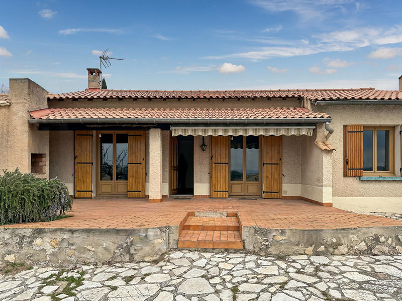 Maison - 92 m² - 5 pièces