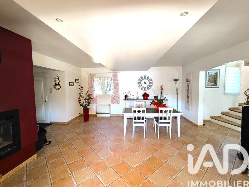 Maison - 170 m² - 5 pièces