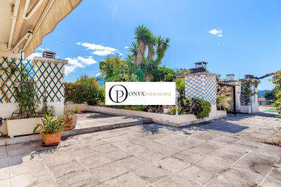 Appartement - 144 m² - 4 pièces